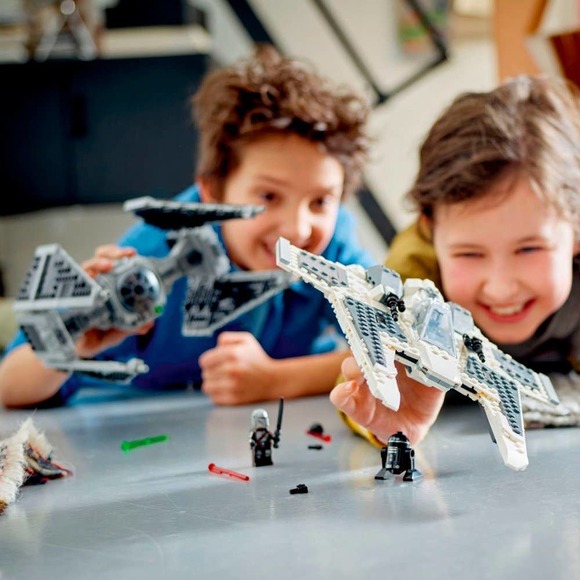 Display stand for (75348) LEGO® Star Wars Mandalorian Fang   - Star Wars Mandalorian Fang Fighter vs. TIE Interceptor 75348